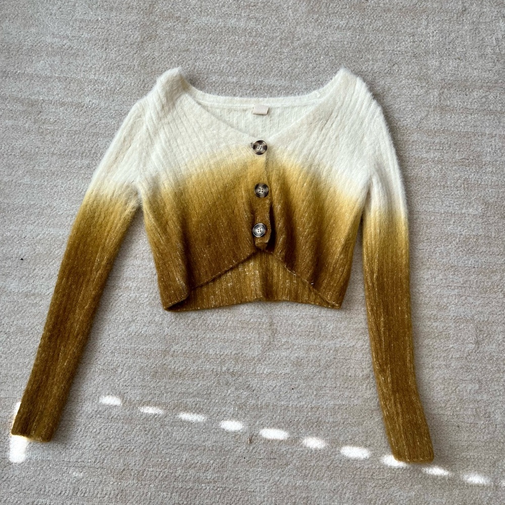 Urban outfitters cropped sweater